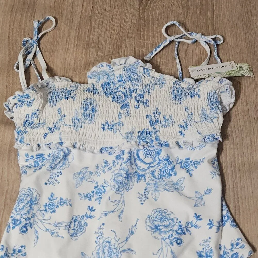 Celebrity Pink Swim Size S 4-6 Womens One Piece Blue White Floral